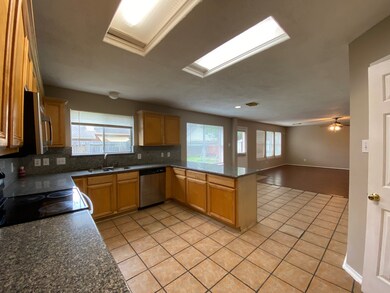 5109 Big Spring Dr, Pearland, TX 77584 - photo 3