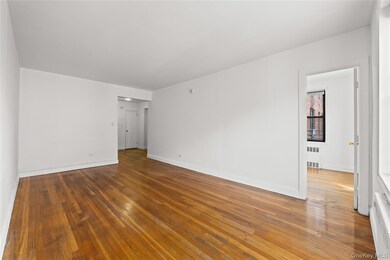 Dara Gardens unit 4K, Flushing, NY 11367 - photo 6