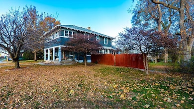 904 16th St, Aurora, NE 68818 - photo 2