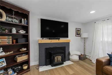 17 Larchmont Rd, Warwick, RI 02886 - photo 7