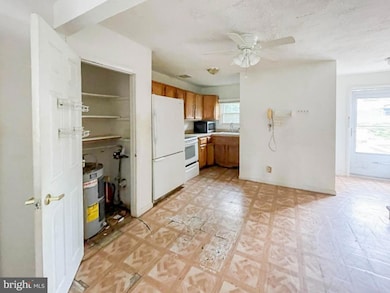 460 Via Cascata Dr, Clementon, NJ 08021 - photo 7