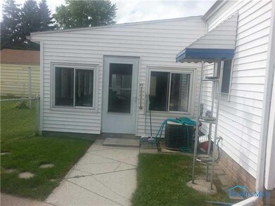 2626 102nd St, Toledo, OH 43611 - photo 3