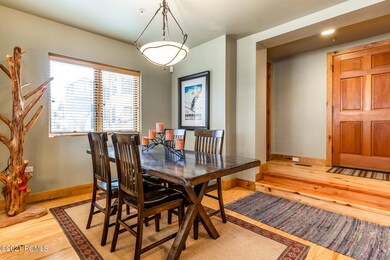 670 Deer Valley Loop Unit 11 Park City U