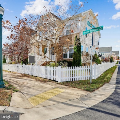 12340 Juniper Blossom Place, Clarksburg, MD 20871 - photo 2