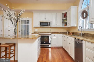 1207 Bishopsgate Way, Reston, VA 20194 - photo 6