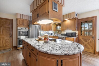 320 Cedar Ln, Wallingford, PA 19086 - photo 5