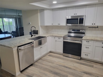 9976 Indian Key Trail unit 7, Seminole, FL 33776 - photo 2