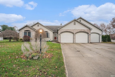 58656 Baugo Crossing, Elkhart, IN 46517 - photo 2