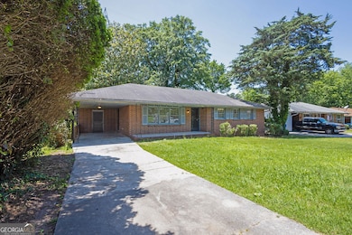 2261 Star Mist Dr SW, Atlanta, GA 30311 - photo 5