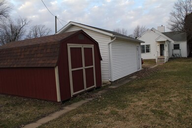 911 W Walnut St, Portland, IN 47371 - photo 4