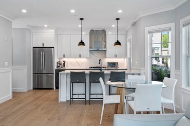 115 Beacon St unit A, Somerville, MA 02143 - photo 3