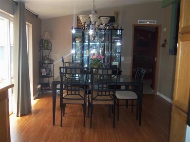 263 N Deanjou Ave, Eagle Point, OR 97524 - photo 4