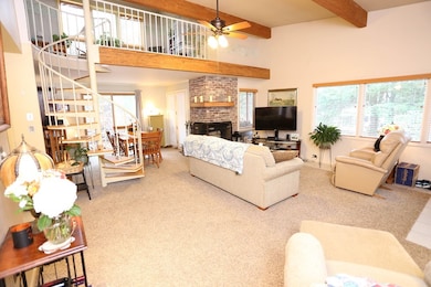 5 Greenwood Ln, South Hadley, MA 01075 - photo 2