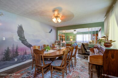 901 Bleemel Ln, Mount Washington, KY 40047 - photo 2