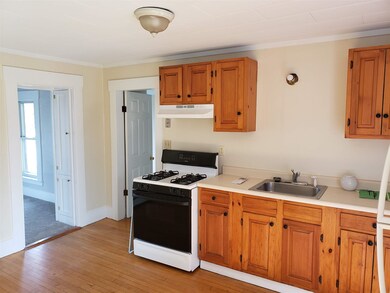 68 Charles St unit A, Rochester, NH 03867 - photo 4