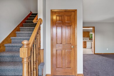 7423 Lucerne Crossing, Fort Wayne, IN 46835 - photo 3