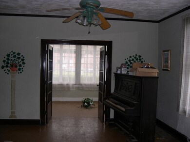 100 Glenwood Dr, Chattanooga, TN 37404 - photo 2