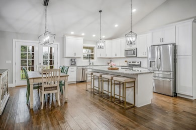 2585 Bowser Rd, Cookeville, TN 38506 - photo 5