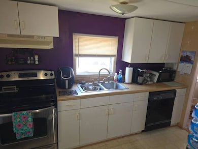 14810 Shark St unit 3, Hudson, FL 34667 - photo 3