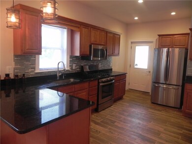 83 Indiana Ave, Providence, RI 02905 - photo 4