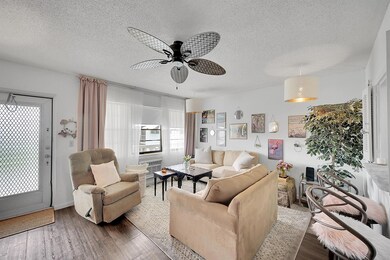 312 Sheffield M, West Palm Beach, FL 33417 - photo 5