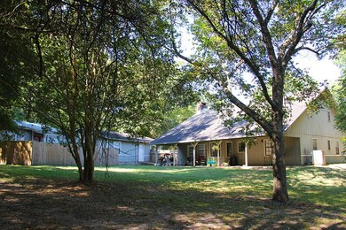 225 Weldon Dr, Nacogdoches, TX 75964 - photo 5