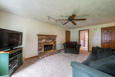 3 Gaskill Cir, Hopedale, MA 01747 - photo 7