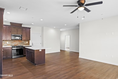 8760 S Loop Blvd, California City, CA 93505 - photo 3