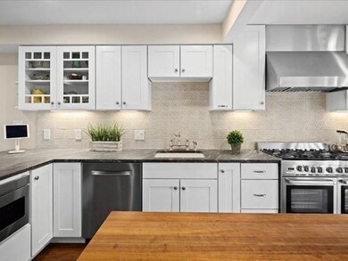 794 E 7th St unit D, Boston, MA 02127 - photo 3