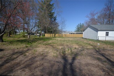 209 E Temple St, Freeburg, IL 62243 - photo 2