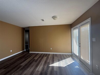 203 Dean Ct, Granbury, TX 76049 - photo 7