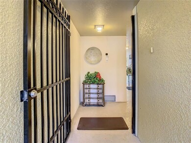 5519 White Marlin Ct, New Port Richey, FL 34652 - photo 4