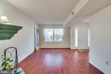 14007A Grumble Jones Ct, Centreville, VA 20121 - photo 4