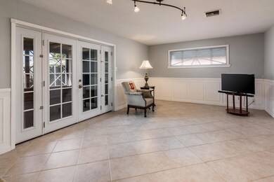 Family Room/Dining