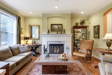 Gas fireplace for those cozy evenings