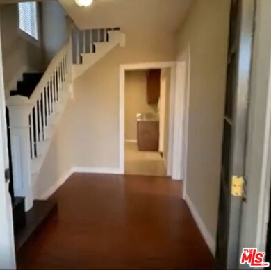 1284 W 38th St, Los Angeles, CA 90037 - photo 2