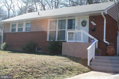 6426 Inlet St, New Carrollton, MD 20784 - photo 3