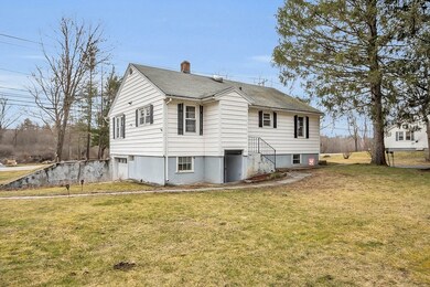 230 E River St, Orange, MA 01364 - photo 6