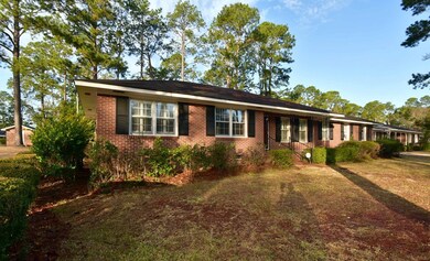 1914 W Lakeridge Dr, Albany, GA 31707 - photo 2