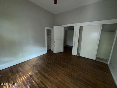 217 E Center St, Canton, MS 39046 - photo 5