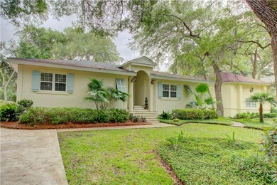 30 West Lake Dr