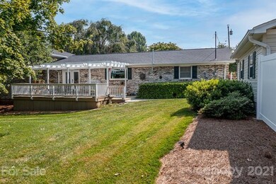 901 Carolyn St, Statesville, NC 28677 - photo 7