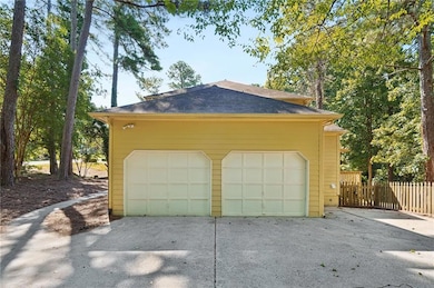 143 Patterson Rd, Lawrenceville, GA 30044 - photo 3