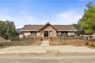 22801 Fran Dr, Tehachapi, CA 93561 - photo 3