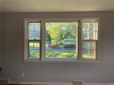 2302 W Livingston St unit 2310, Allentown, PA 18104 - photo 6