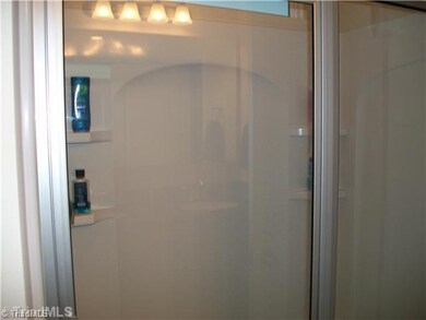 Master Bath/Spa.