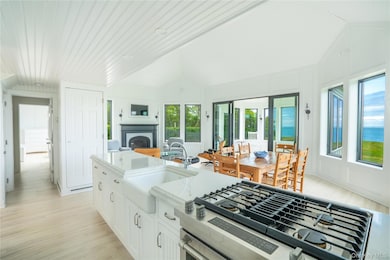 38099 Main Rd, Orient, NY 11957 - photo 7