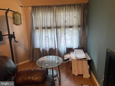 336 Walden Cir, Trenton, NJ 08691 - photo 4