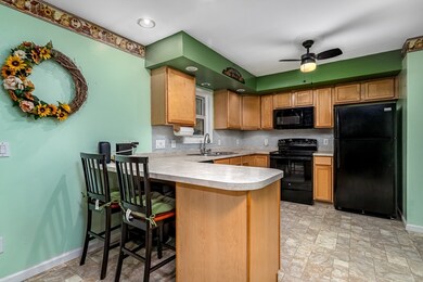 10 West Ave unit D, Webster, MA 01570 - photo 6