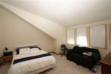 144 Quincy Shore Dr unit 129, Quincy, MA 02171 - photo 7